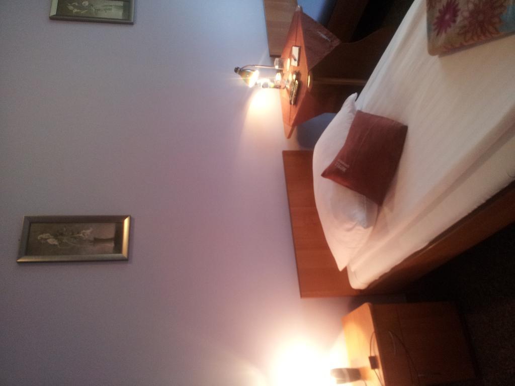 Hotel Grochowski อัวคอฟ ภายนอก รูปภาพ